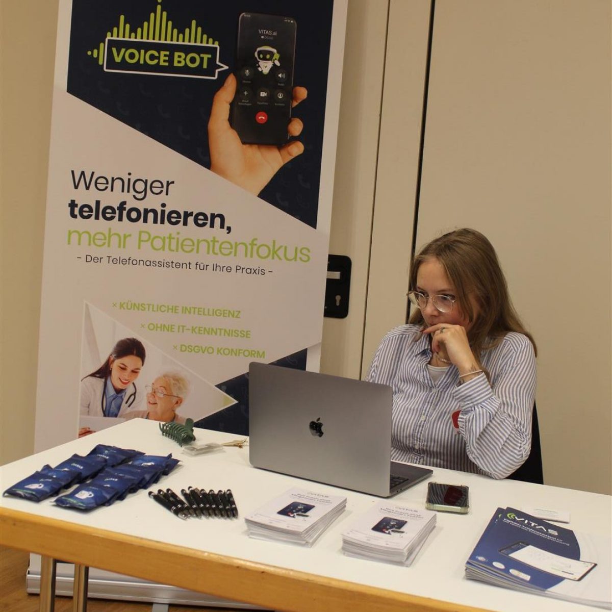 2025_09_29_senetics_Kooperationskongress_Medizintechnik_Impressionen_Ausstellung_35 (Large)